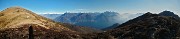 65 Panoramica dal Grona a dx al Bregagnino a sx con vista sul lago